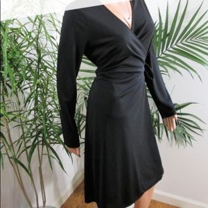 The Limited Classic Wrap Dress💃🏽